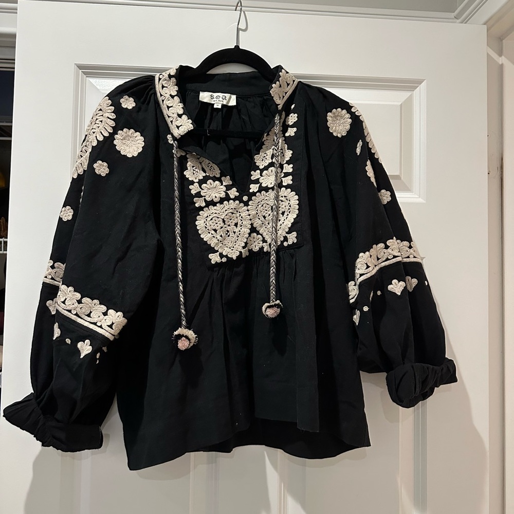 The sea New York embroidered top